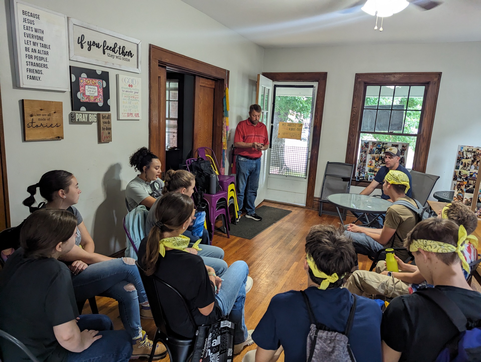 Yellow Jacket Team Boosts Rebuild House with Construction Project