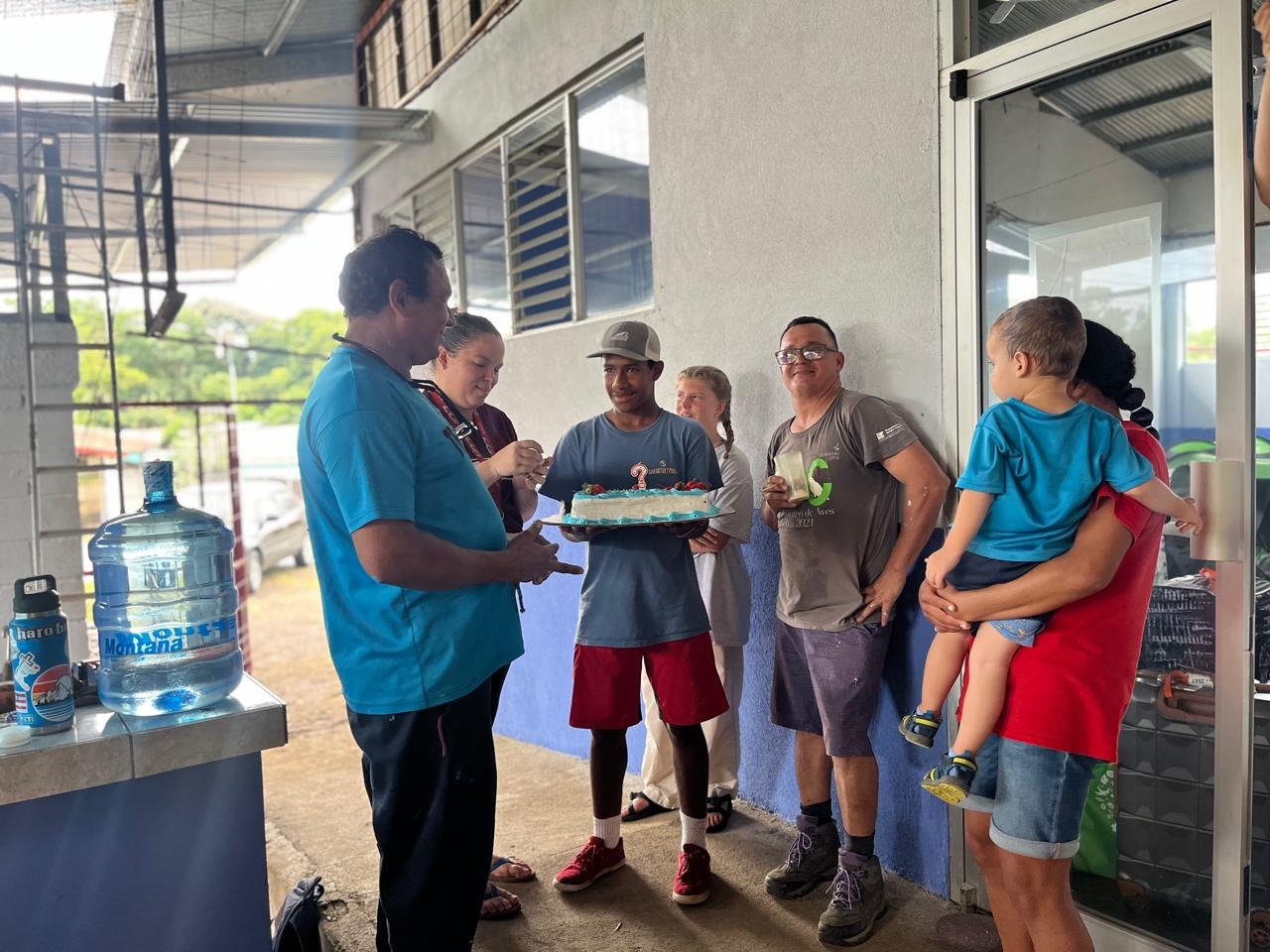 Feliz Cumpleaños Pastor!
