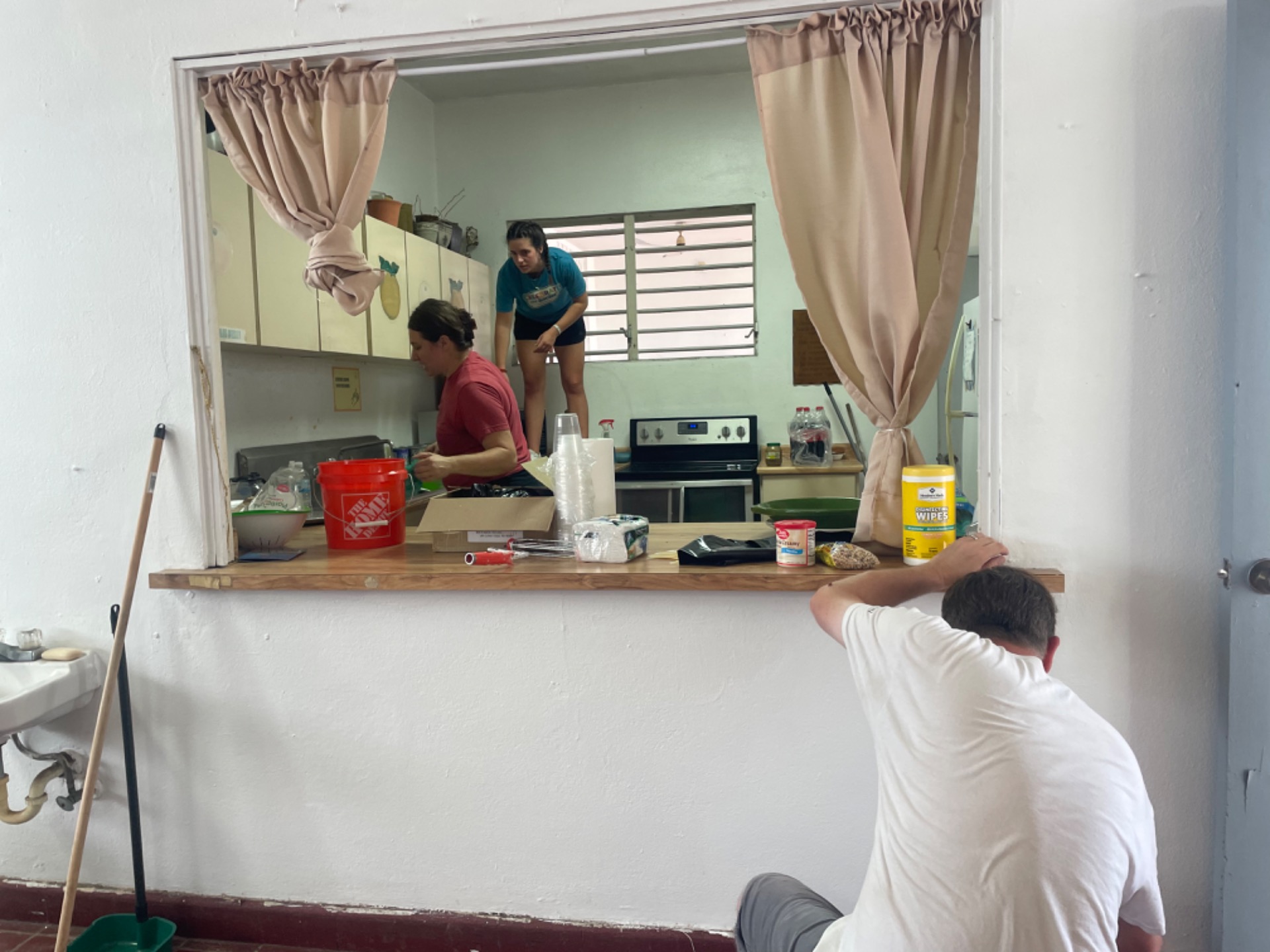 Day #2: Clean Kitchen