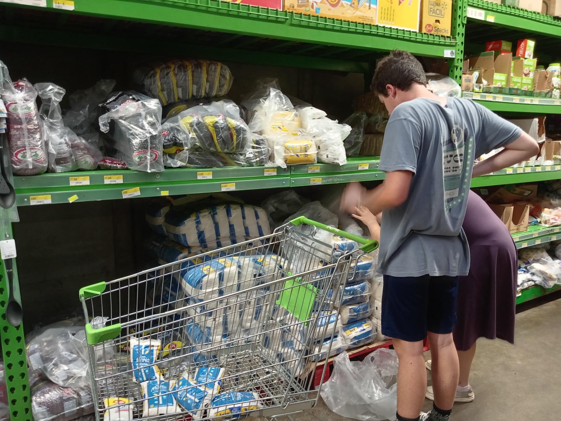 Getting Ready for Food Distribution 