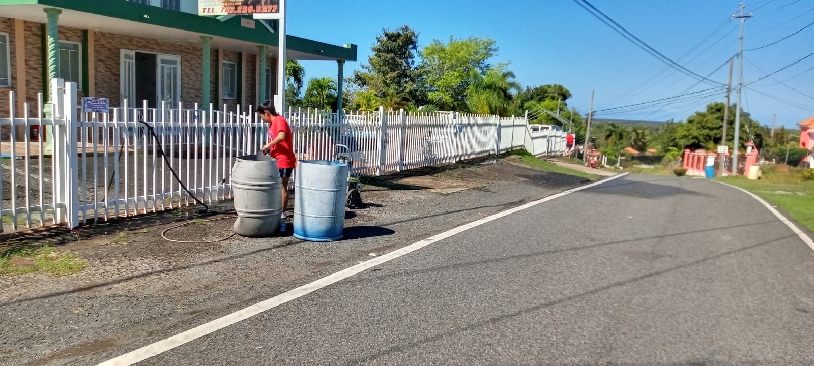 Finishing the Fence!