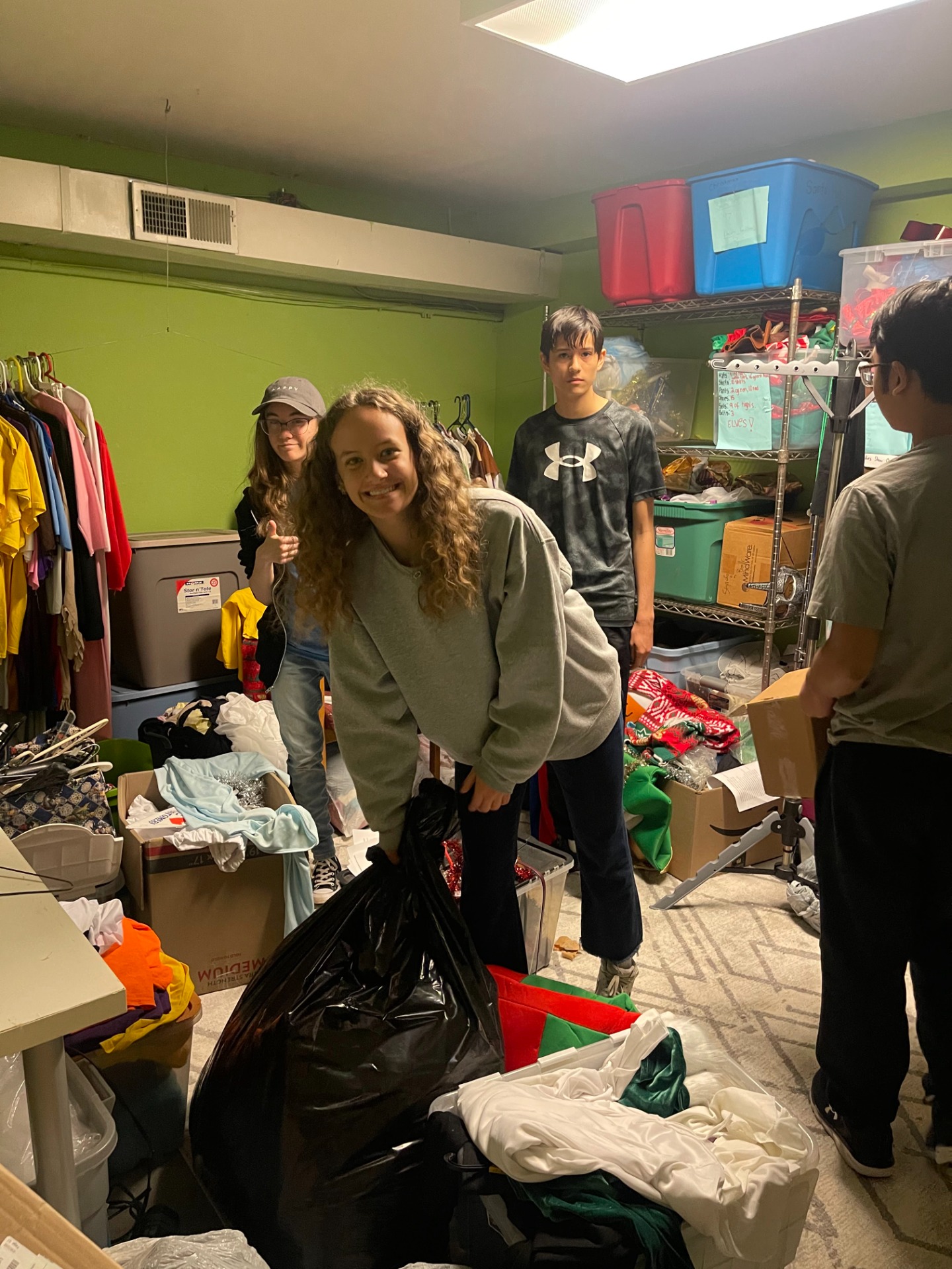 Sorting Costumes