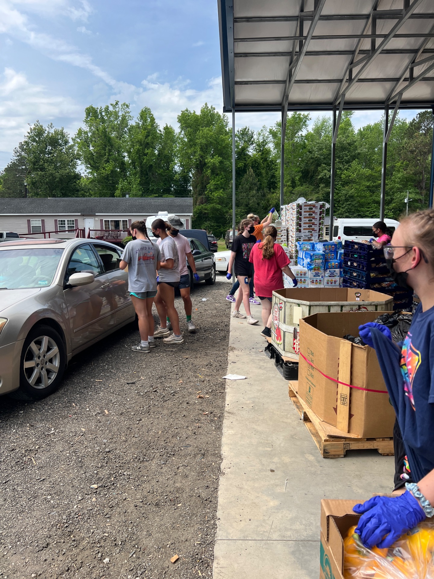 Loading the Cars with Donations