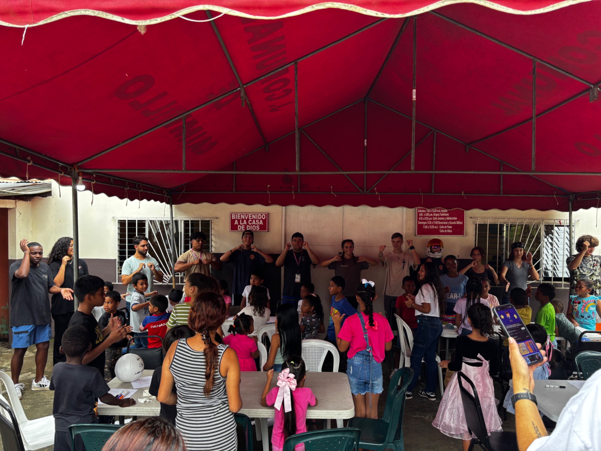 Kids Ministry: Caimitillo