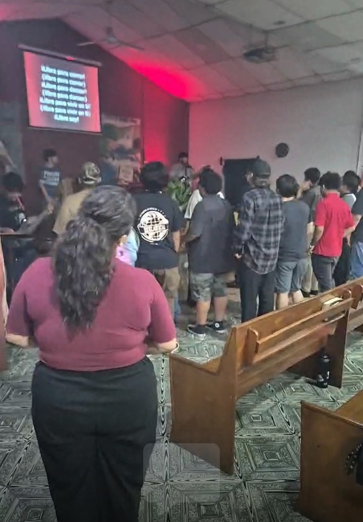 Bilingual Worship Service 