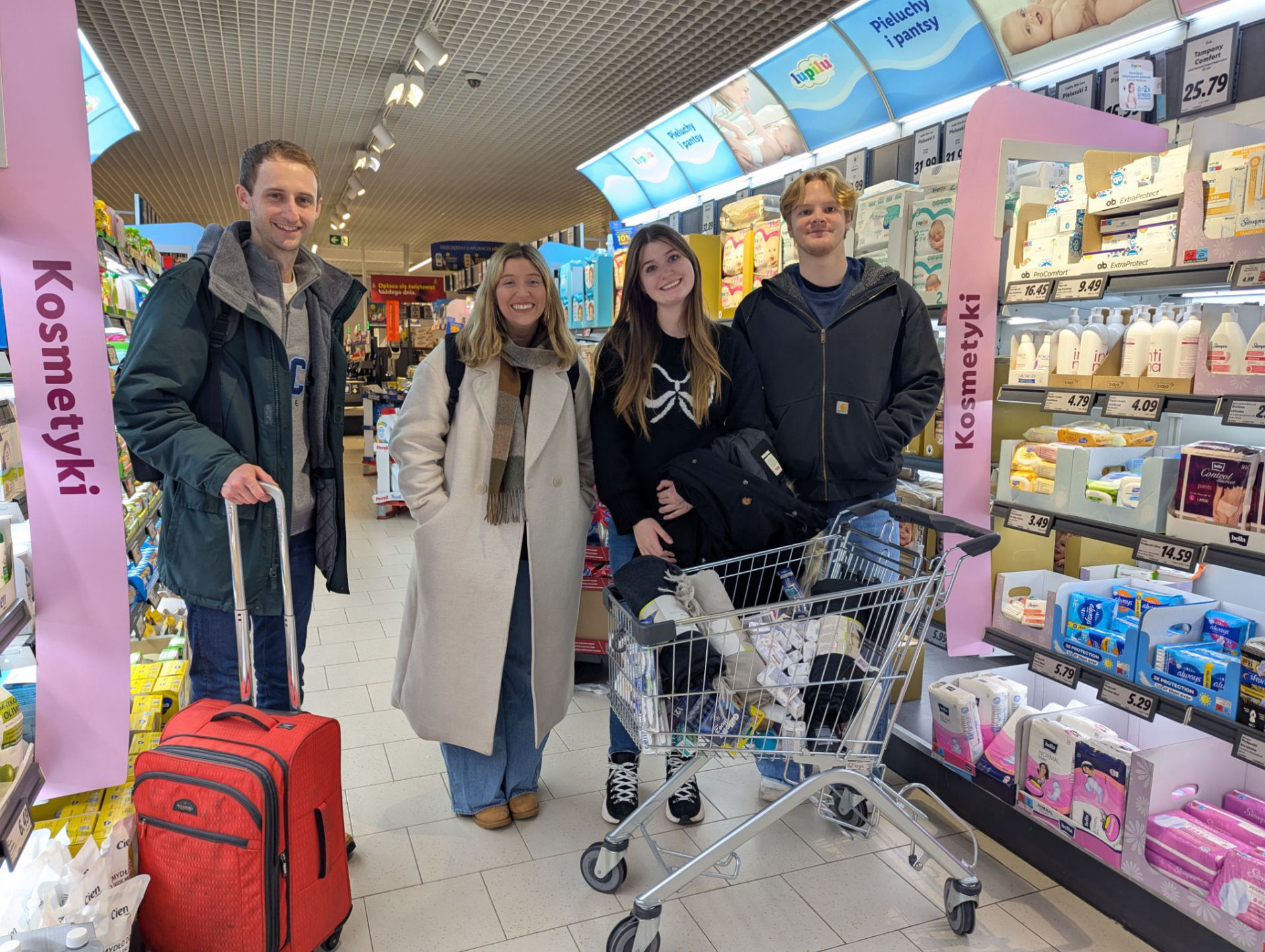 Shopping for House of Hope 