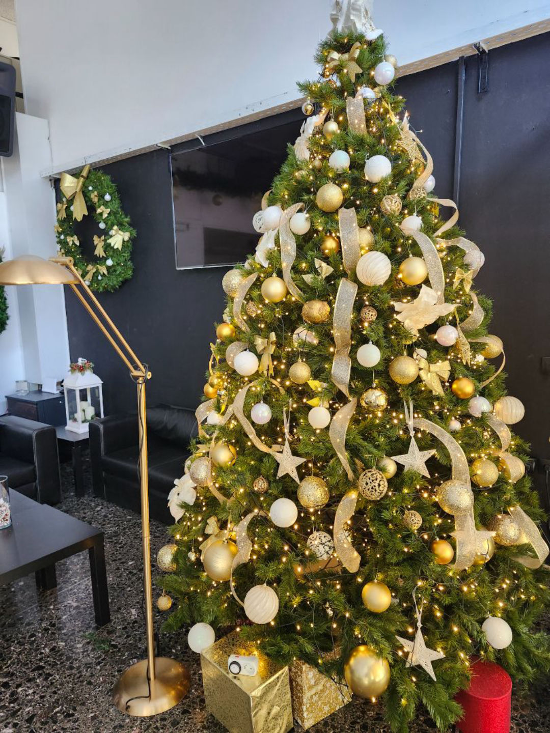 Decorating Complete!