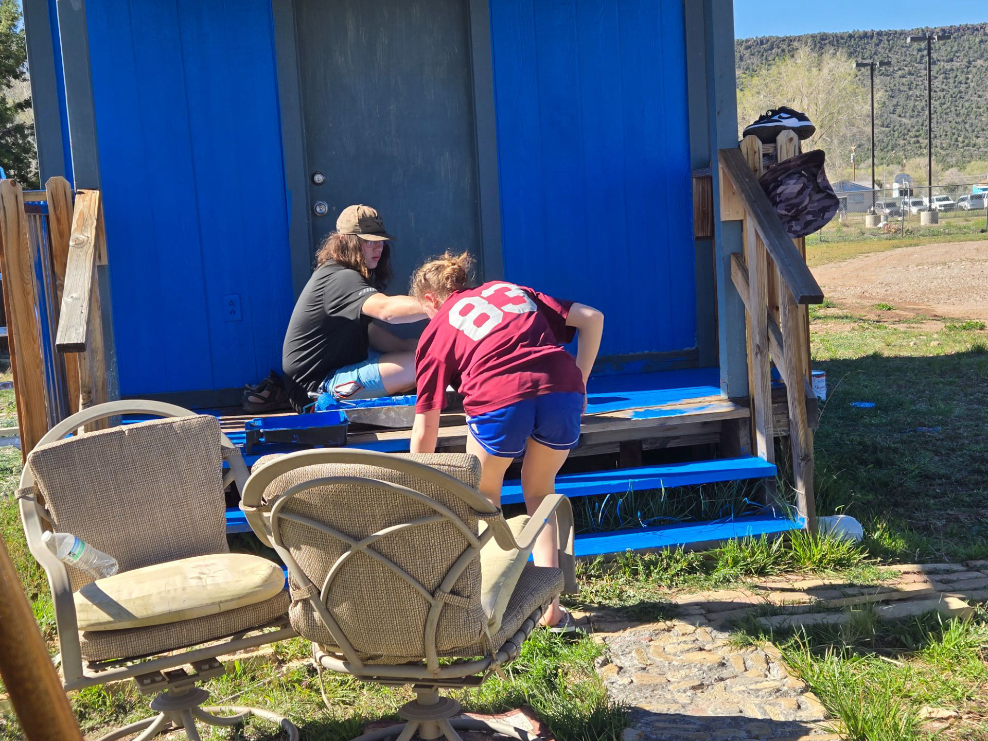Painting tiny houses