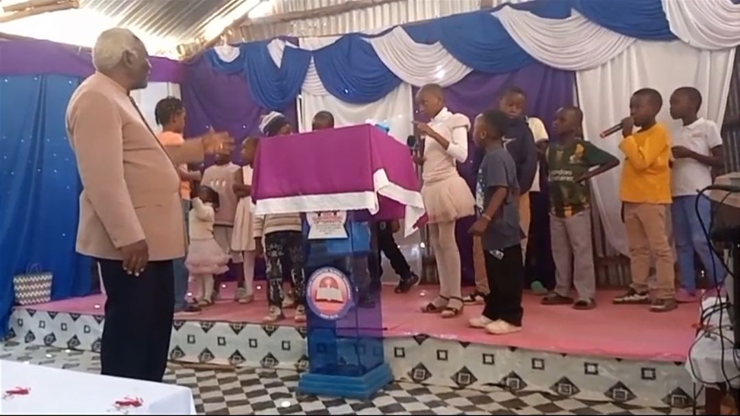 Kids serving God!
