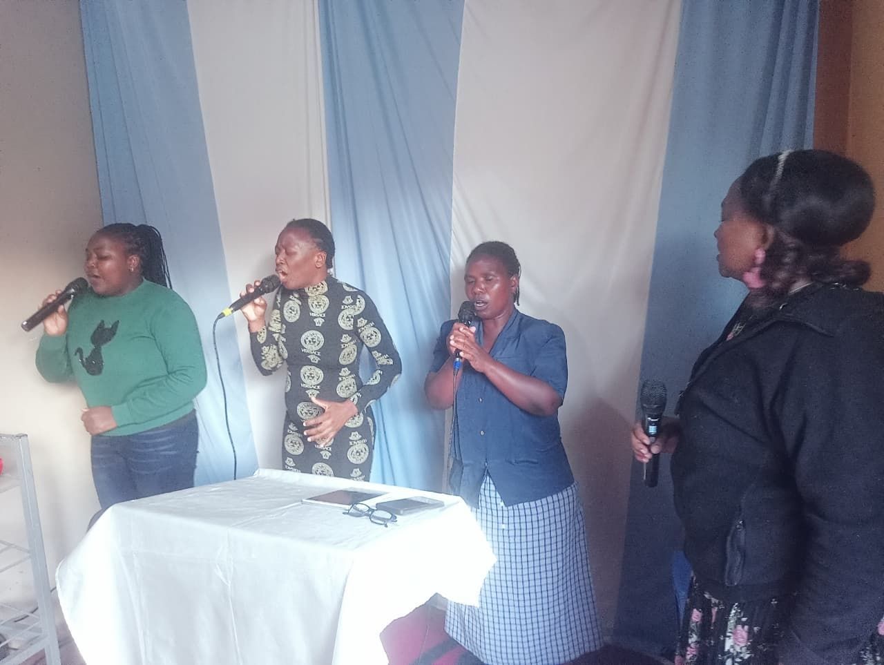 Times of praise and Worship!
