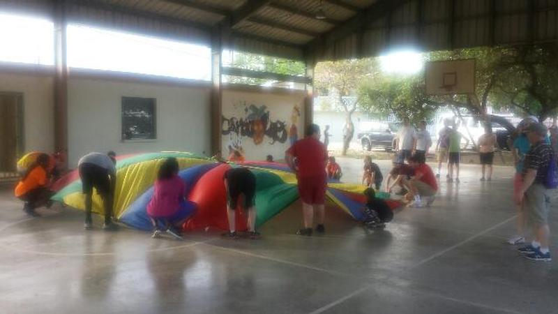 Kids camp in the barrio