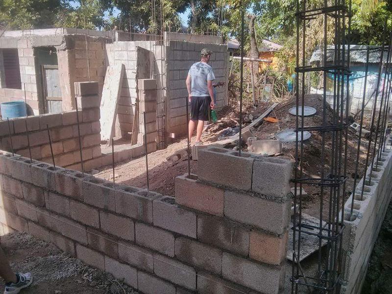 The Walls are going up!